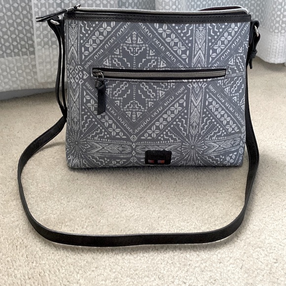 The Sak Crossbody Bag - Picture 4 of 5